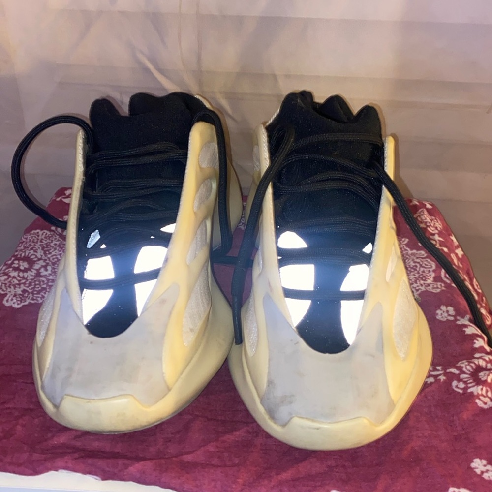 Adidas men’s sneakers 6 1/2